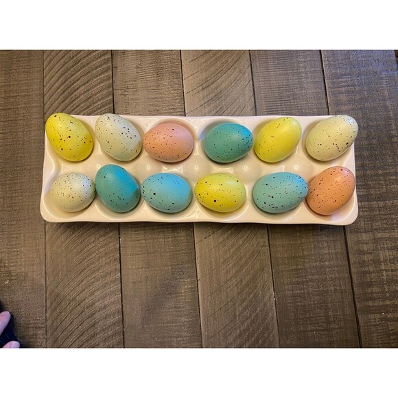 Rae Dun Farm To Table egg tray with decorative eggs - Picture 2 of 8